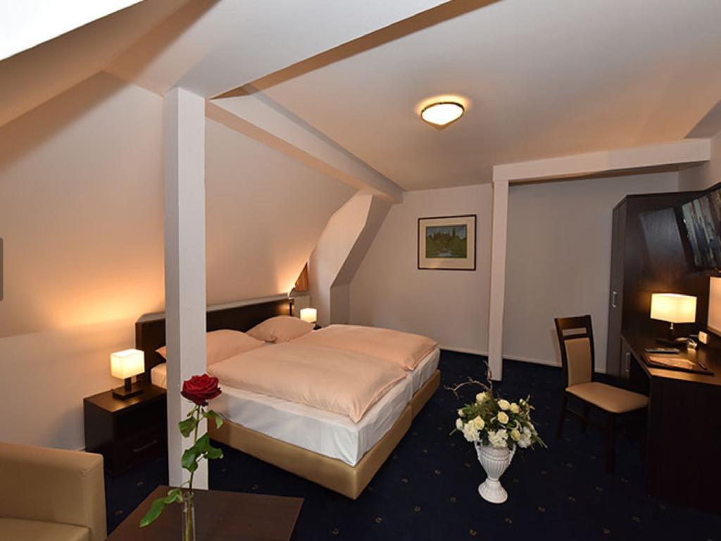 Hotel Weinhaus Woehler Schwerin  Zewnętrze zdjęcie