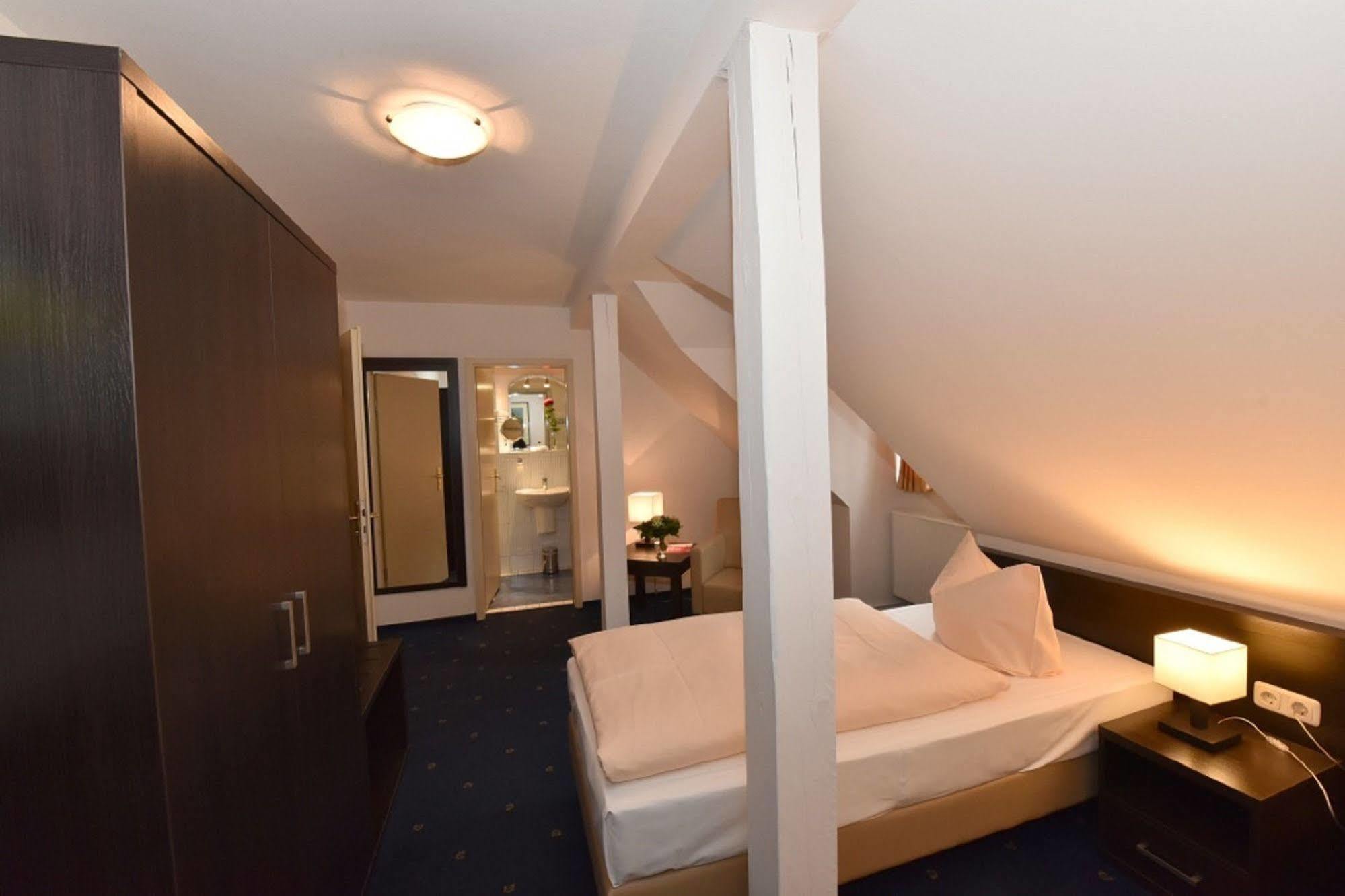 Hotel Weinhaus Woehler Schwerin  Zewnętrze zdjęcie